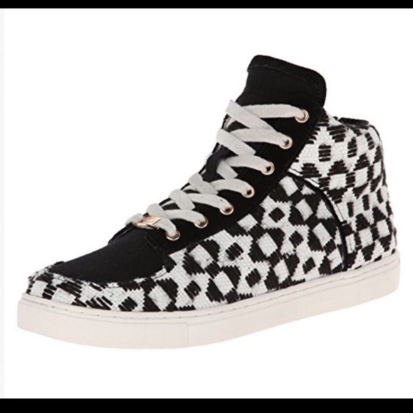 kim and zozi shoes